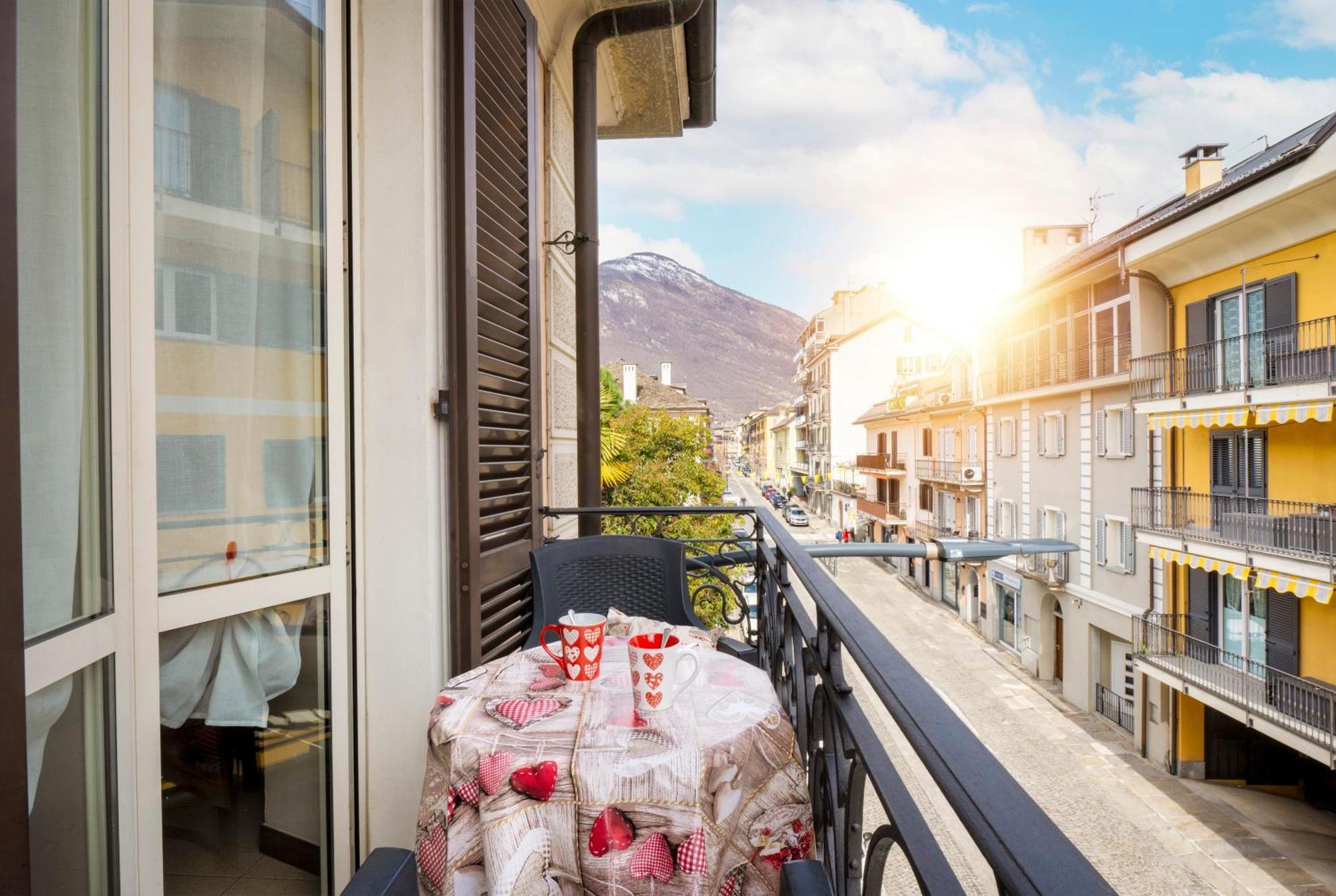 Bed & Breakfast Tiffany Domodossola Exterior foto